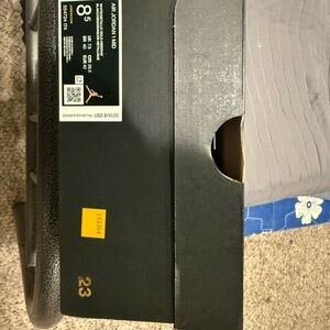 Nike Air Jordan Mid Black Sneakers